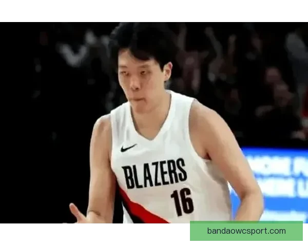 斯普利特称杨瀚森已无需每场带翻译 但仍有许多提升空间